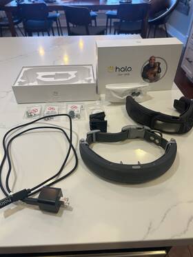 Halo Halowa1b Three Wireless Electronic Dog Fence Collar Kit With Charger And Accessories