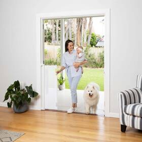 No 3122 71 Inch Wide X 41 Tall White Retractable Baby Gate