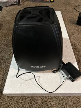 Petsafe Rafa-554a Preowned Electric Fence Base With Plug No Collar Mod