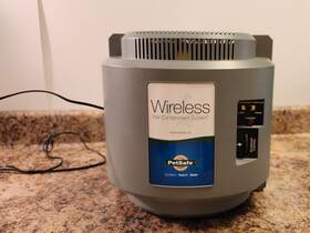 Rfa-4430 Petsafe Wireless Pet Containment System Transmitter And 50 Boundary Flag
