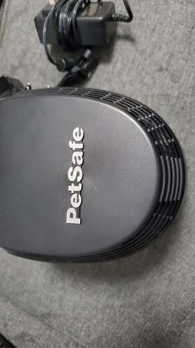 Petsafe Rfa-608 Read Description Plz For Parts Or Repair