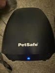 Petsafe RFA-554A Wireless Dog Fence W/ 1 Collars. Fixed Price $75.00.