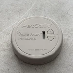 Petsafe Pawz Away Wireless Indoor Barrier 300-976 Transmitter Only. Fixed Price $22.95.